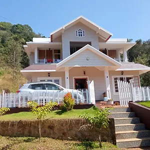 https://creek-way-munnar.kerala-hotels.net