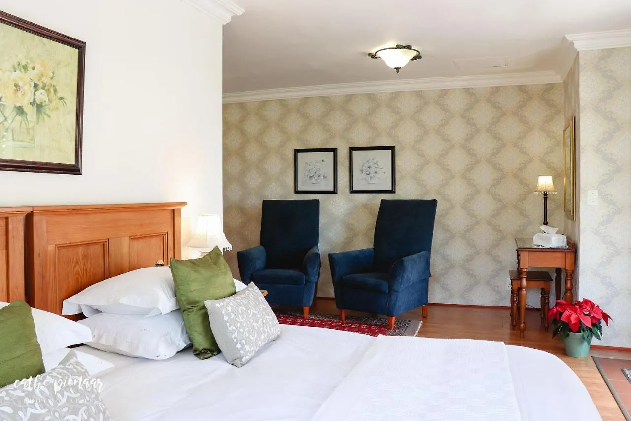 A Tuscan Villa Guest House Fish Hoek