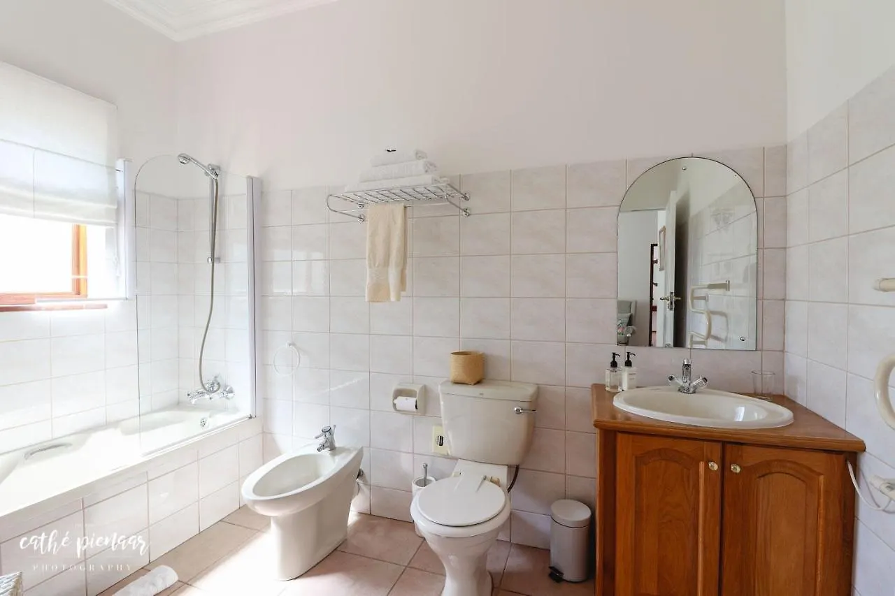 A Tuscan Villa Guest House Fish Hoek